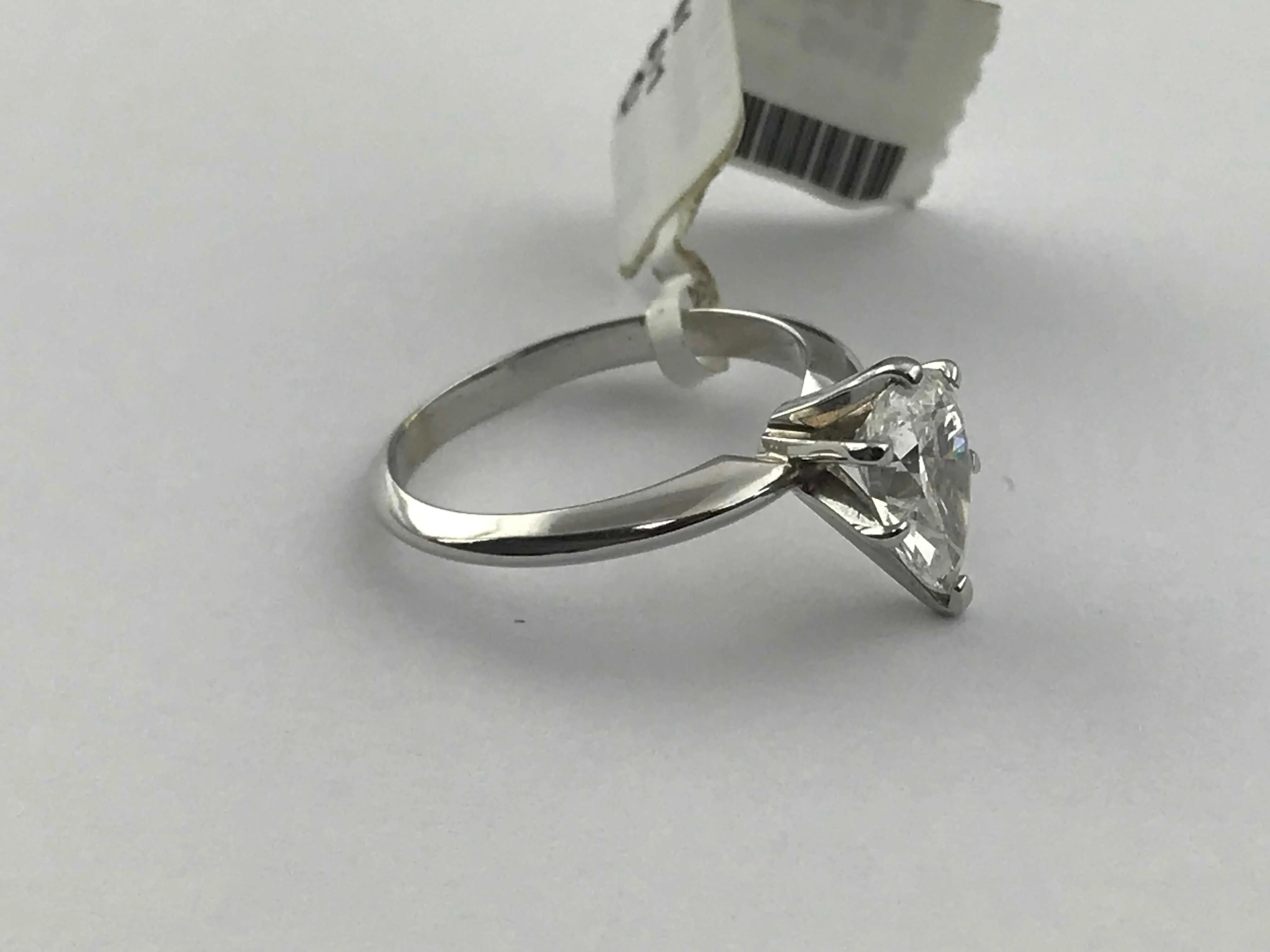 1.12CT Pear Shape SI1 Clarity H Color Diamond Solitaire Engagement Ring in 14K White Gold, Pre-owned item #229467.sa
