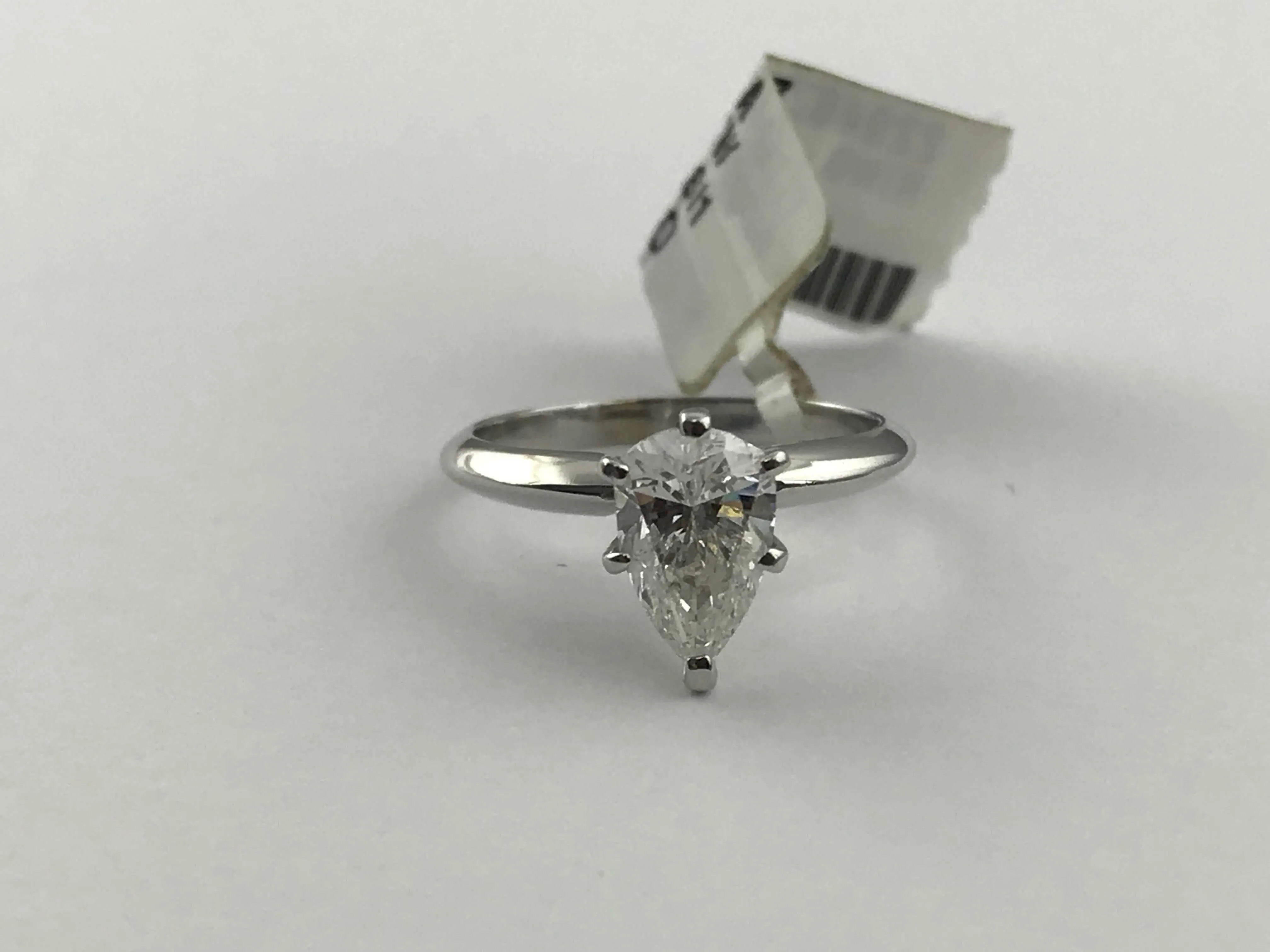 1.12CT Pear Shape SI1 Clarity H Color Diamond Solitaire Engagement Ring in 14K White Gold, Pre-owned item #229467.sa