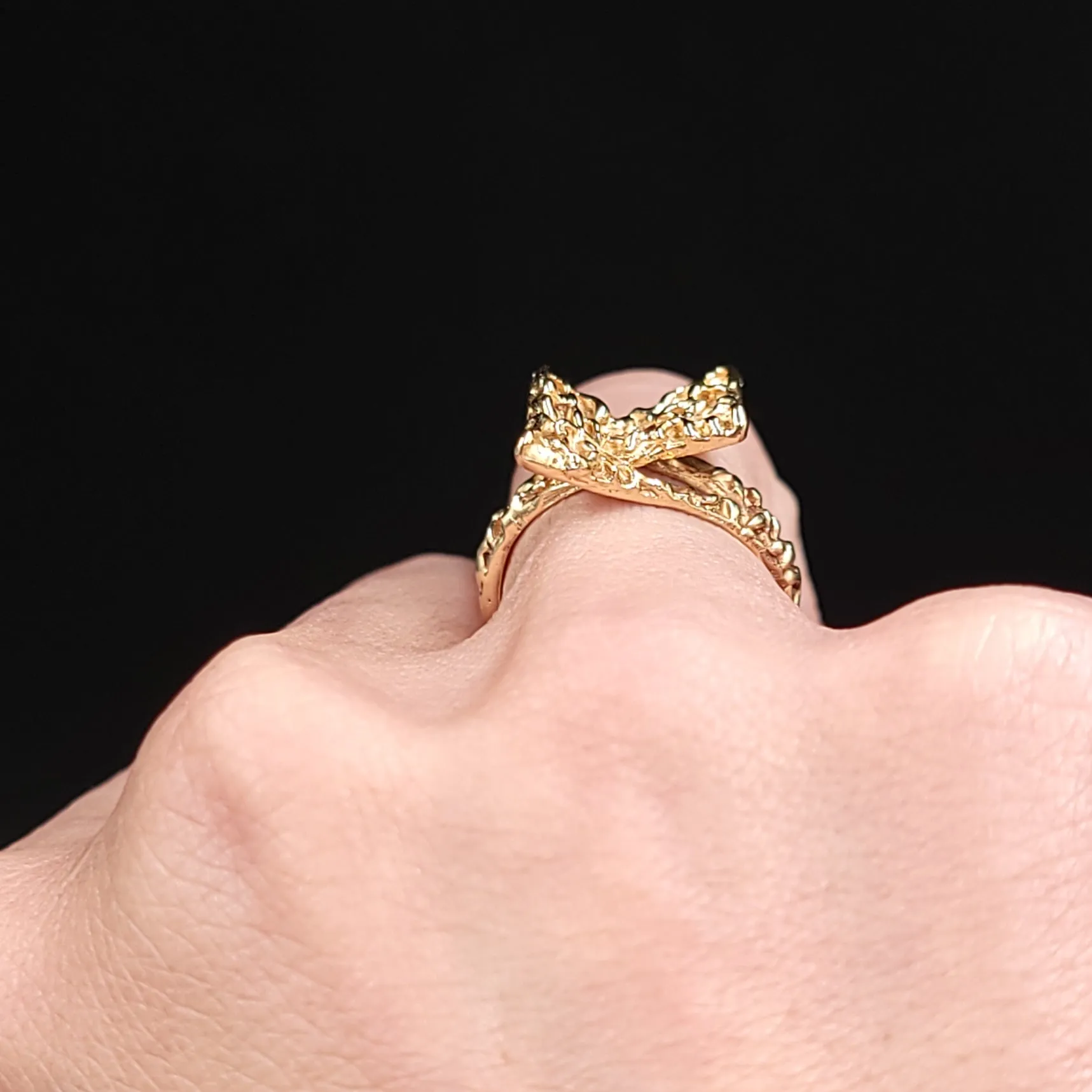14kt Nugget Bow Ring Yellow Gold Band Size 5.5