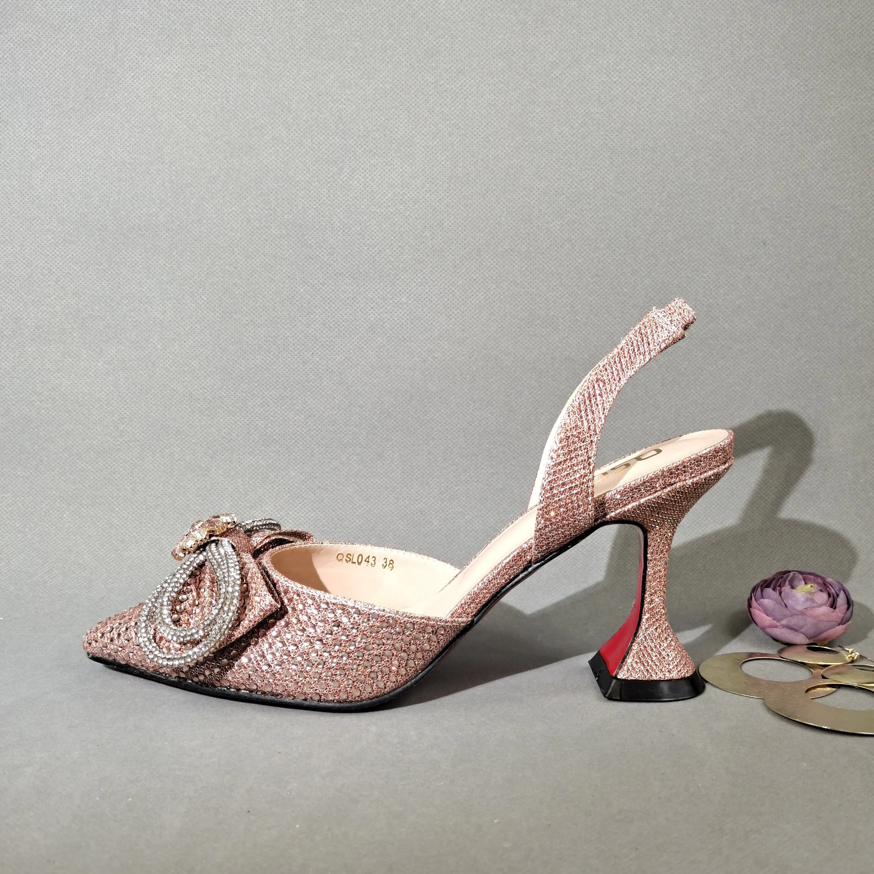 2022 Italian Fashion Design High-Heel Wine Glass Heel Pointed Ladies Shoes And Decorate With Crystals Dual-use Bags