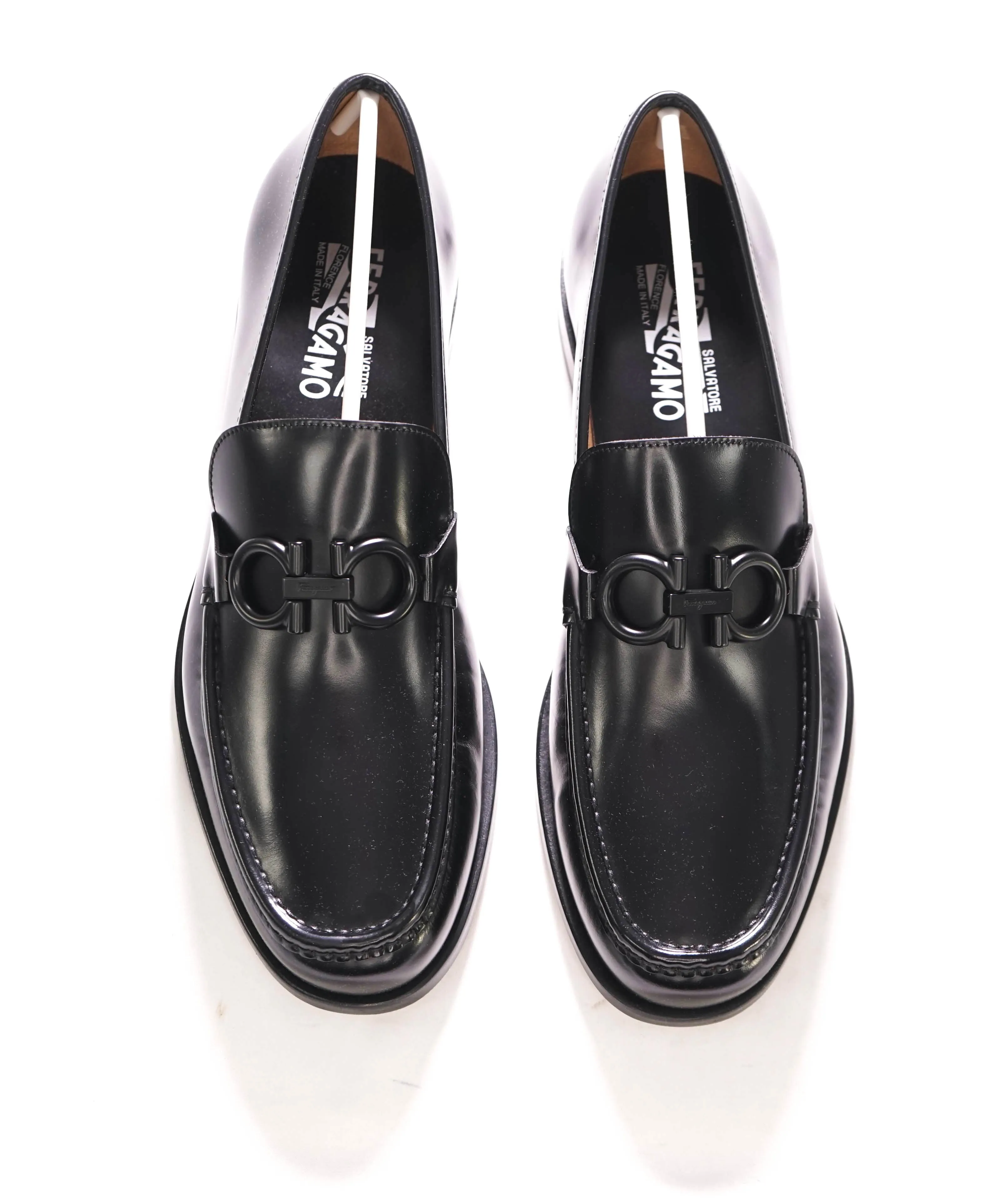 $850 SALVATORE FERRAGAMO - “ROLO" Gancini Bit Loafer Black Leather - 11 D US