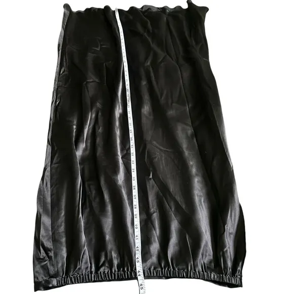 Adrianna Papell Evening Essentials 100% silk black evening skirt. Plus size 14W