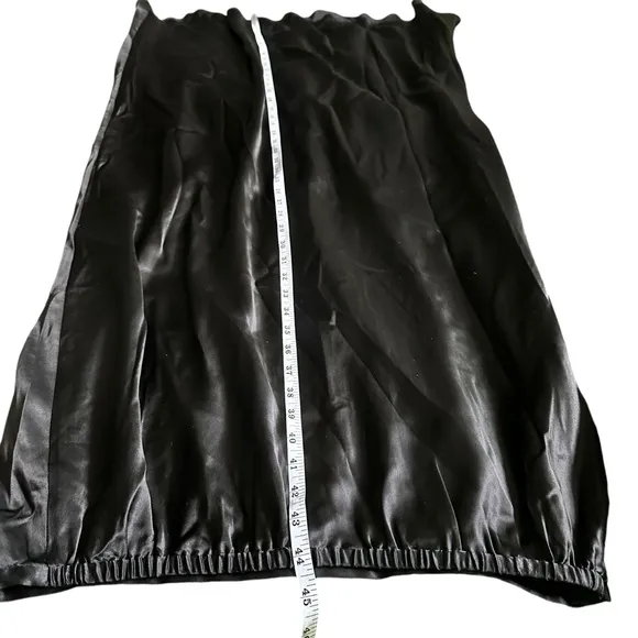 Adrianna Papell Evening Essentials 100% silk black evening skirt. Plus size 14W