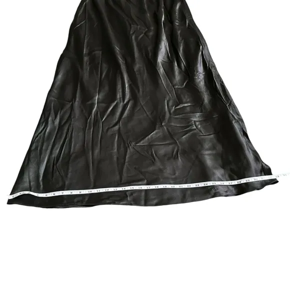 Adrianna Papell Evening Essentials 100% silk black evening skirt. Plus size 14W