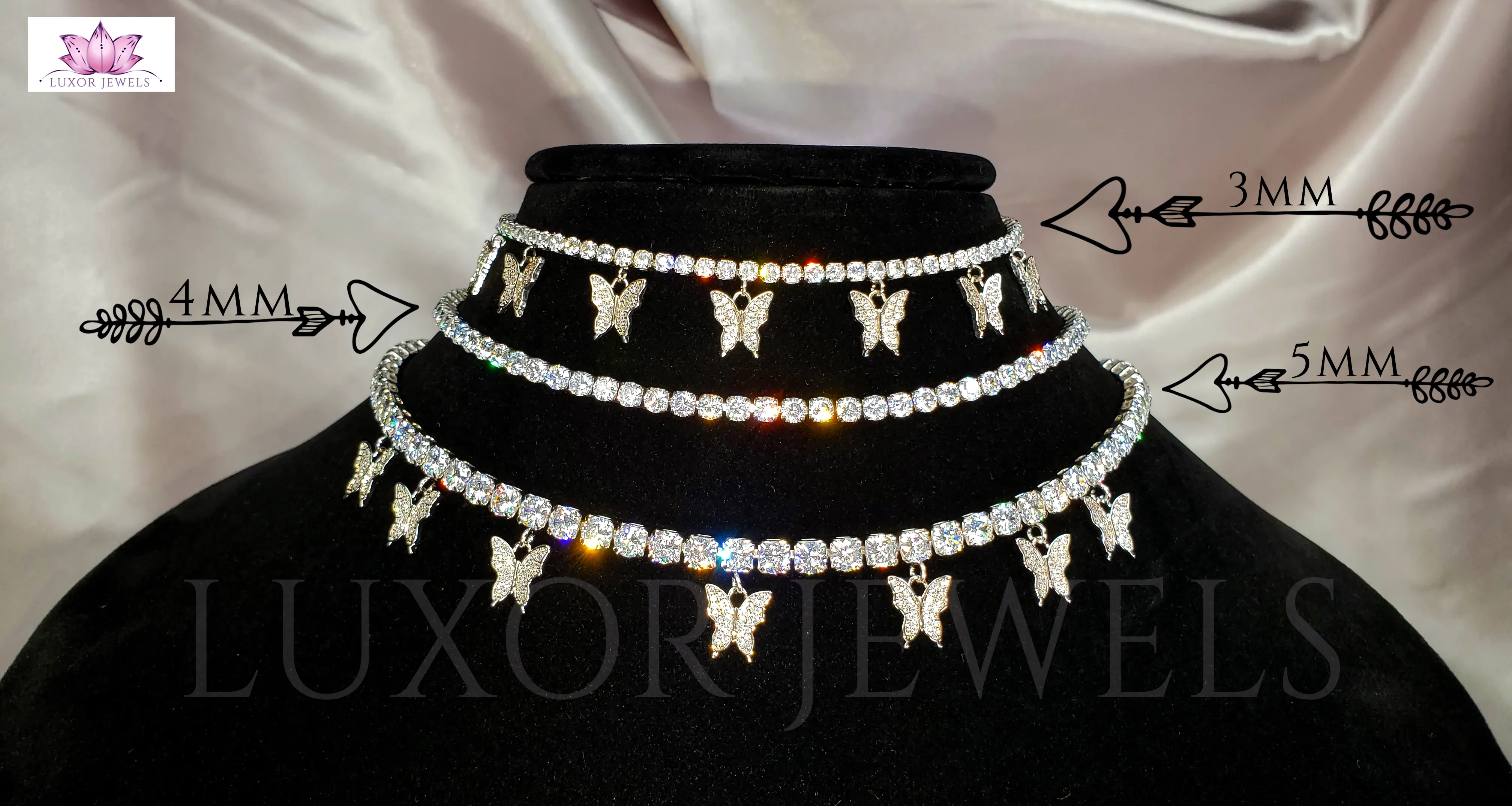 ANKHA NECKLACE