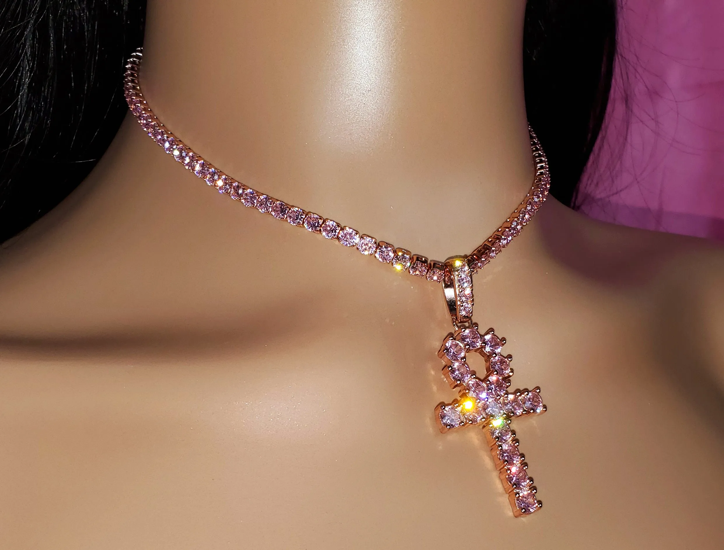 ANKHA NECKLACE