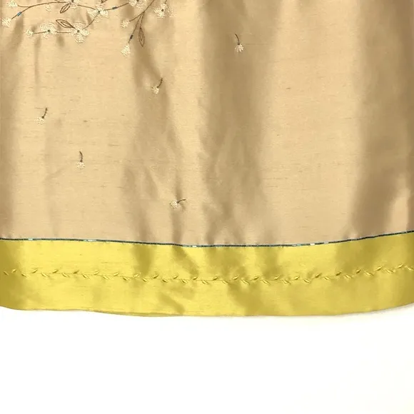Ann Taylor Petite 100% Silk Skirt Stunning Floral Beading &amp; Embroidery Womens 8P