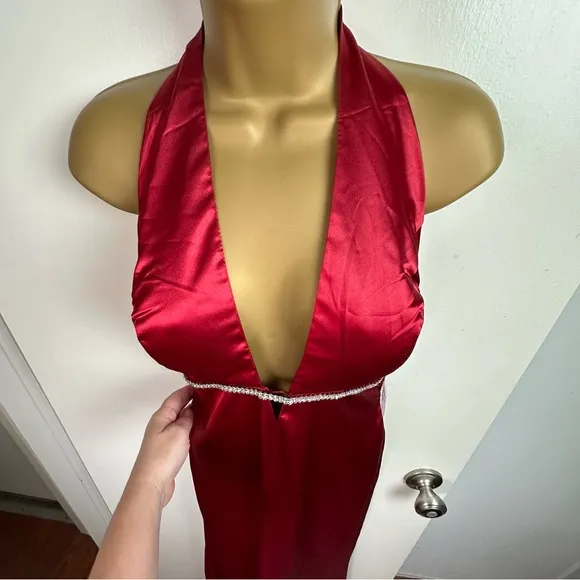 Aspeed Red Satin HalterNeck Open Back Rhinestones Long Formal Dress NWT L *Flaw*
