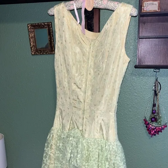 Beautiful semi formal lace dress
