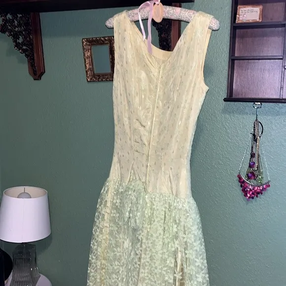 Beautiful semi formal lace dress