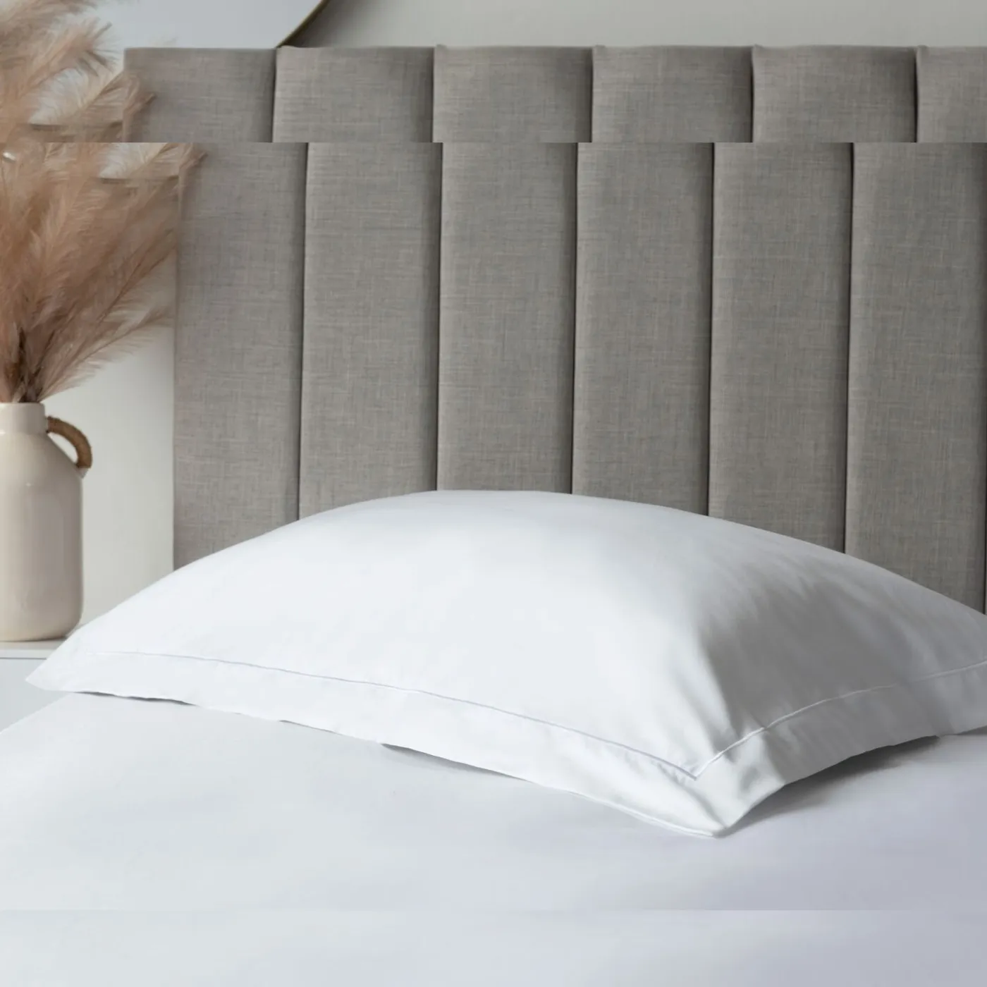 Belledorm 400TC Egyptian Cotton Pillowcase | White / Ivory