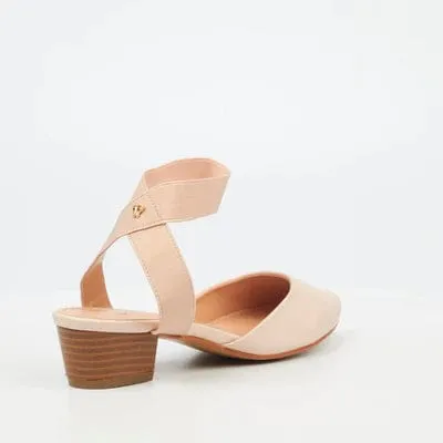 Butterfly Feet Women's Sling Shoes