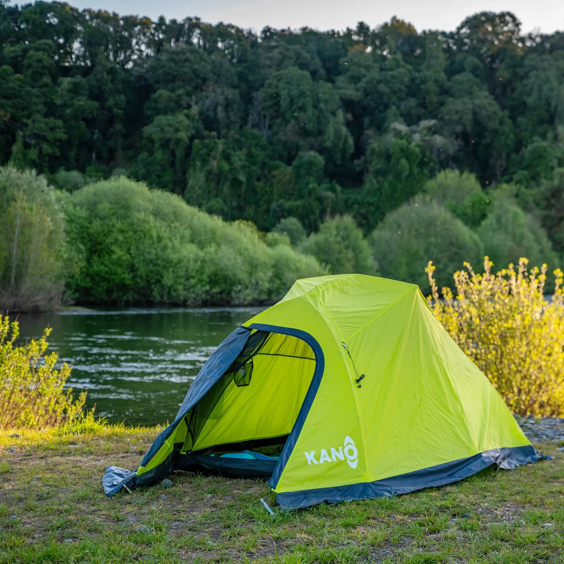 Combo Carpa Neltume Pro   Mat de Camping Yerba Loca   Saco de Dormir Aconcagua