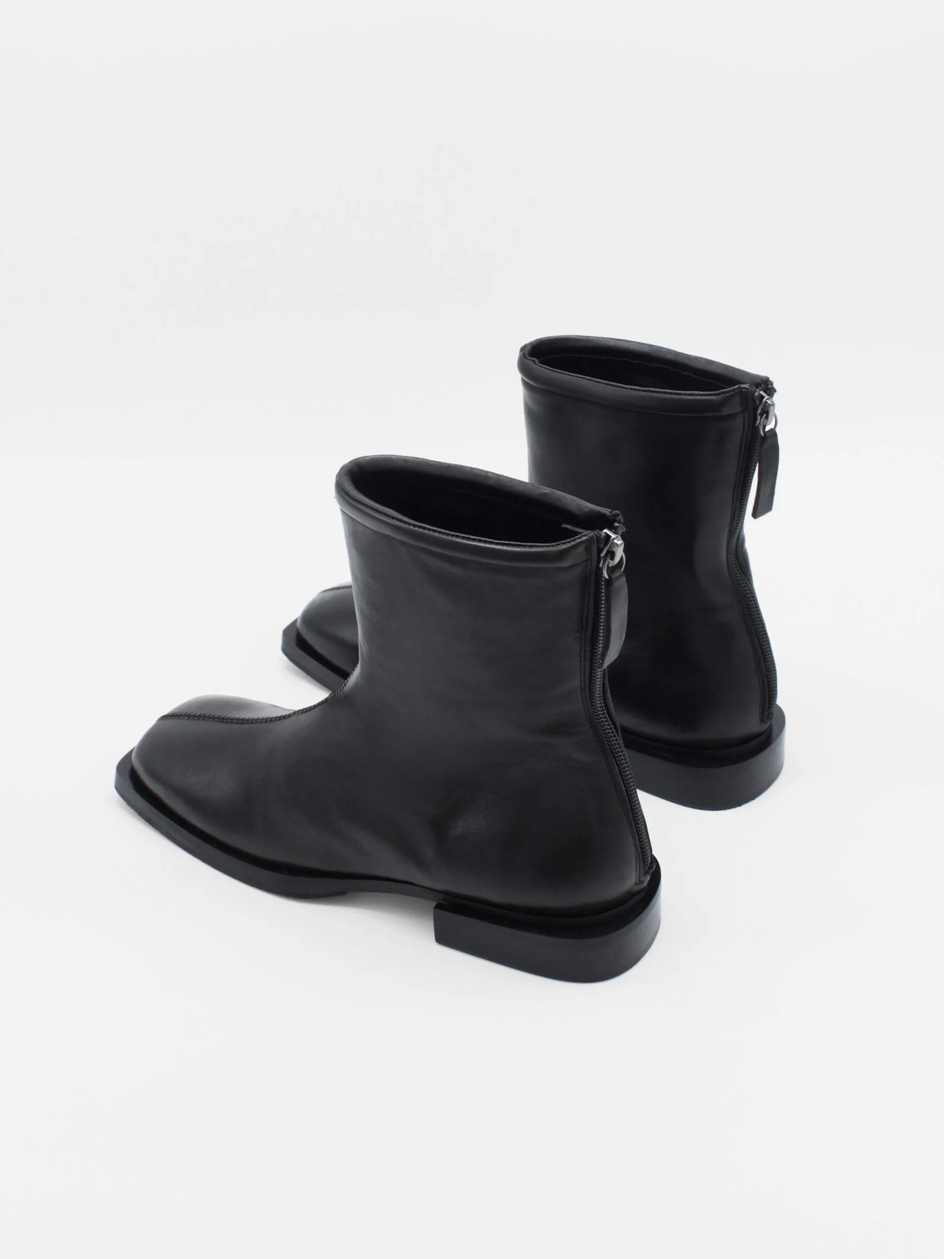 DEAN BOOT