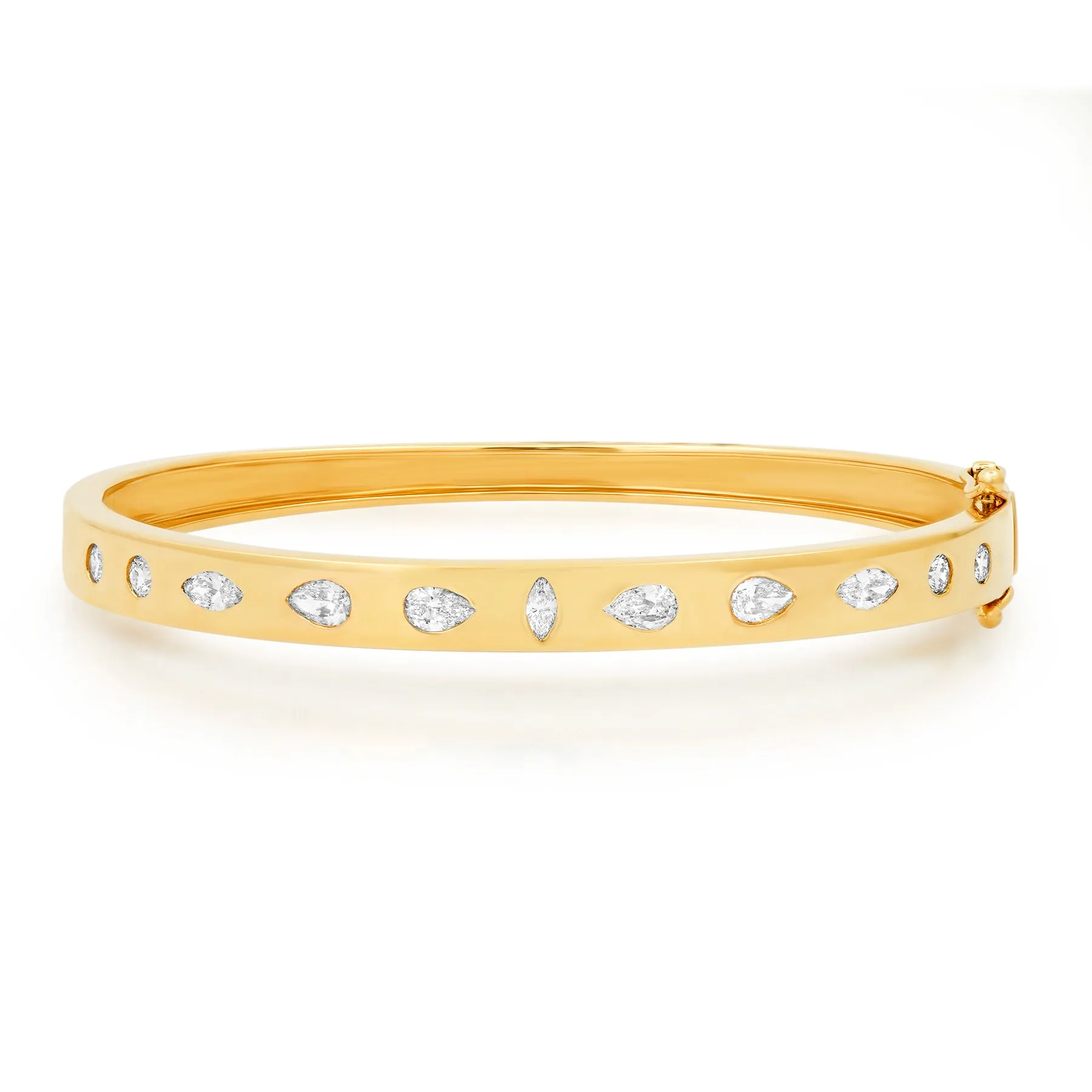 DIAMOND SHAPES BANGLE, 14kt GOLD
