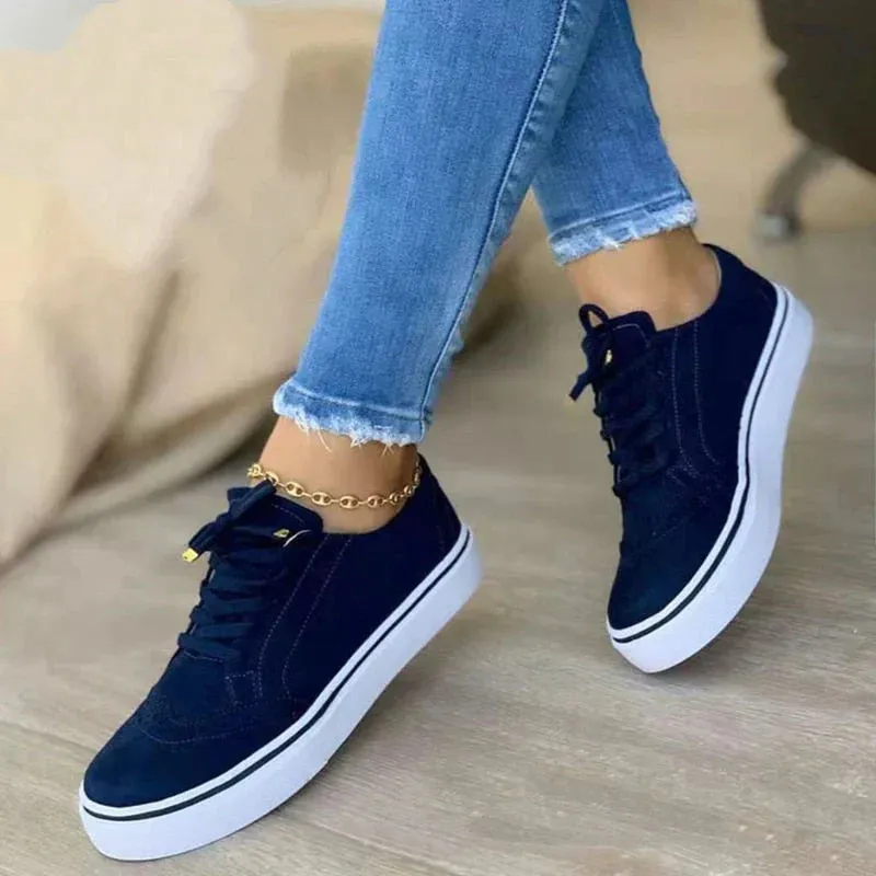 Elegant Black Ava Orthopedic Sneaker