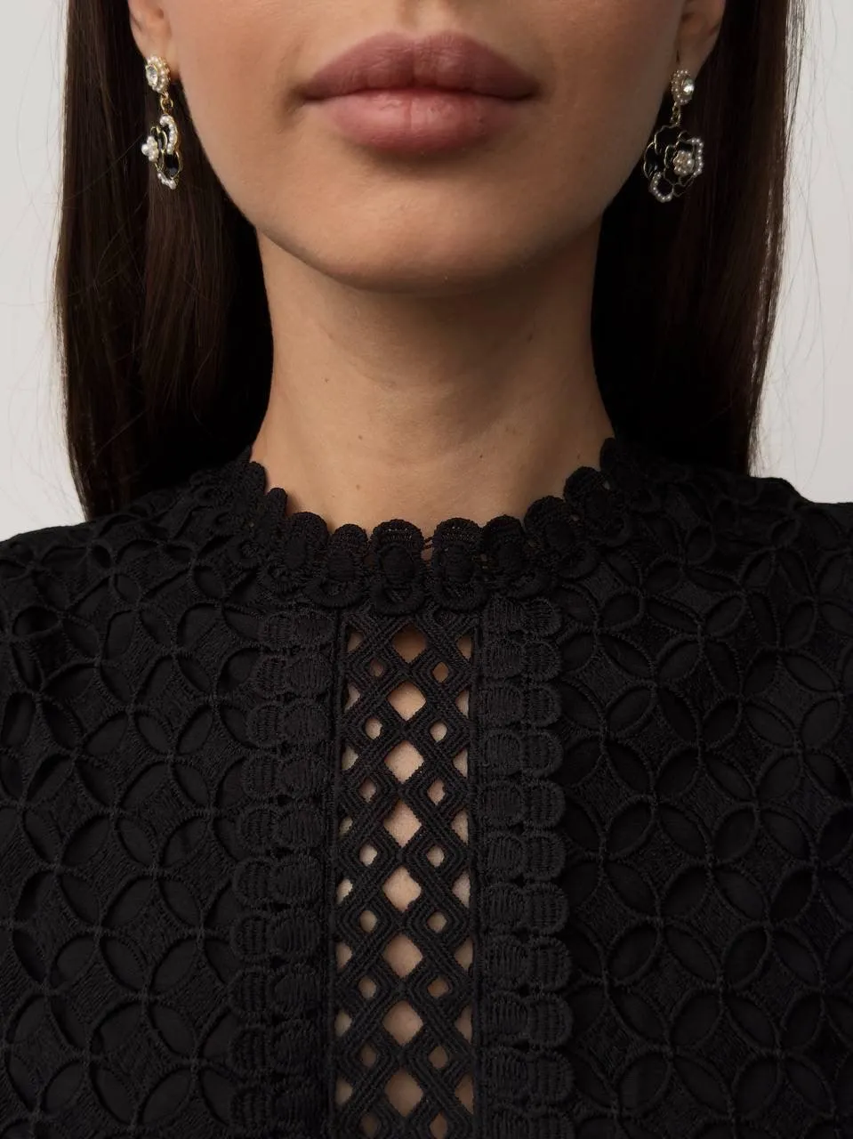 Elegant Black Lace Dress