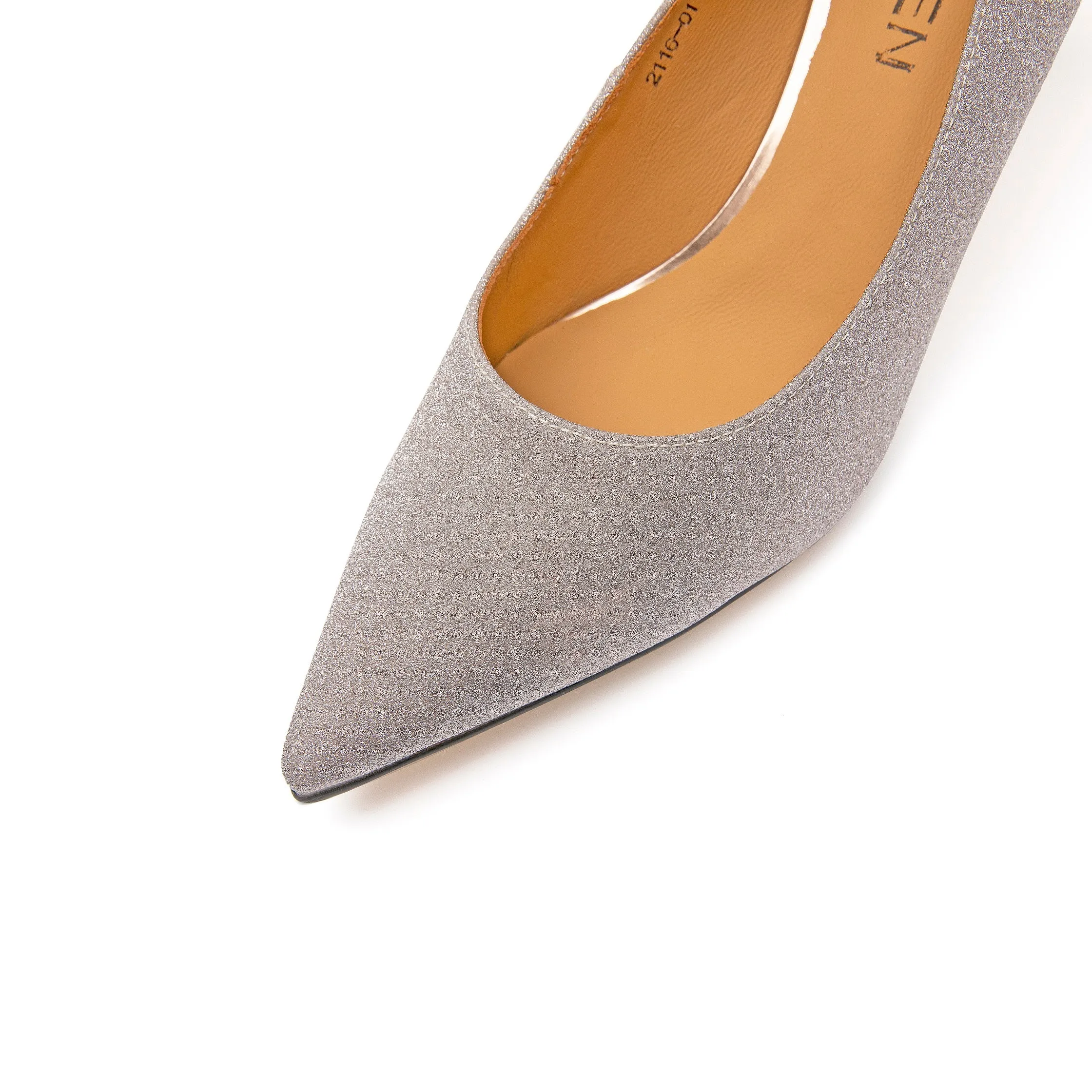 Eternal Pumps, Crystal
