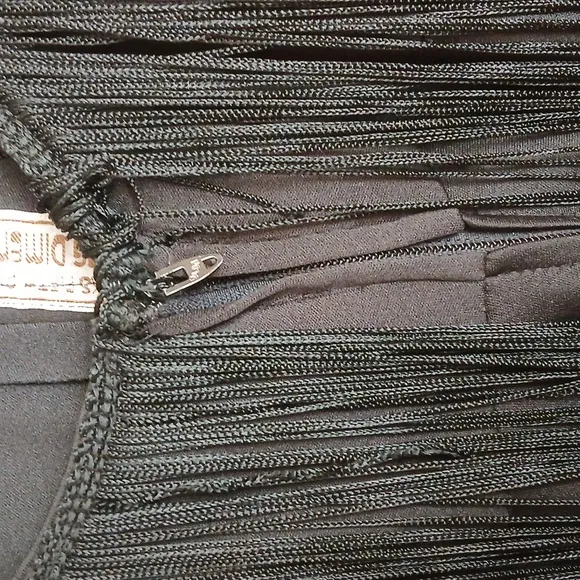 EUC Vintage. Saks Fifth Avenue. Size Small