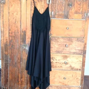 EUC Vintage. Saks Fifth Avenue. Size Small