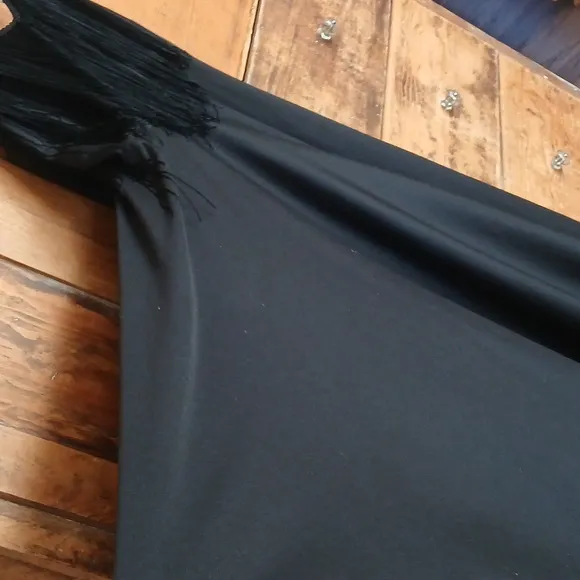 EUC Vintage. Saks Fifth Avenue. Size Small
