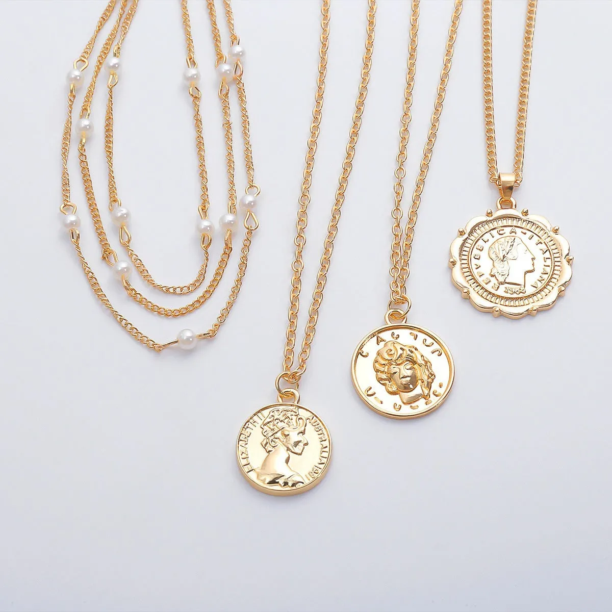 Exaggerated Portrait Relief Pearl Necklace