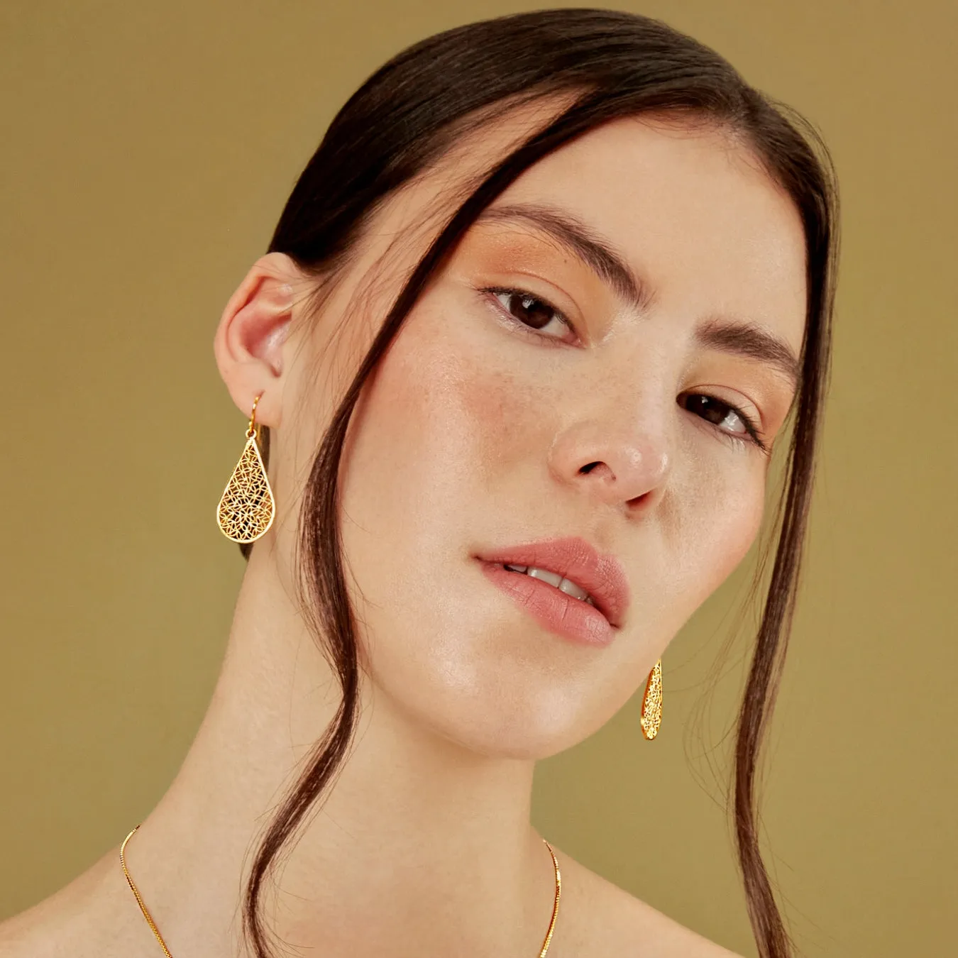 FLORA SILVER MEDIUM EARRINGS FILIGREE