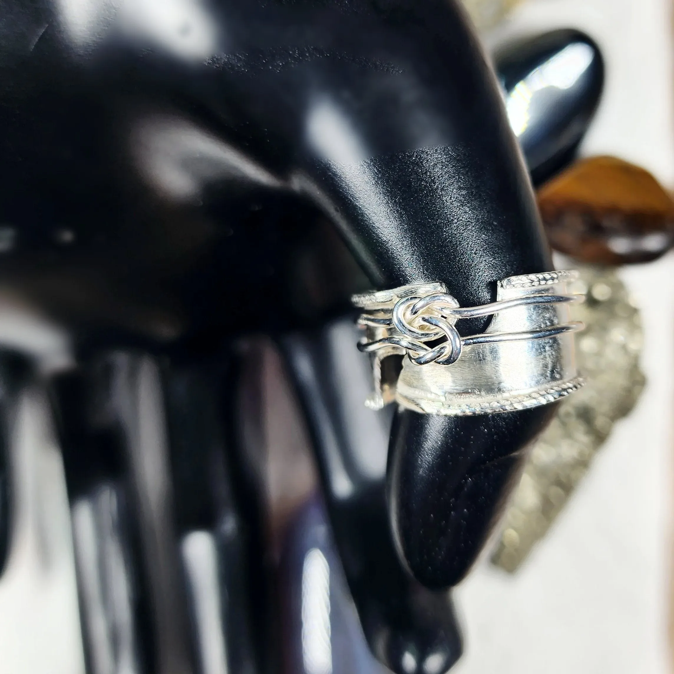 Handmade .925 Sterling Silver Spinner Ring – Double Love Knot Design, Bold & Unforgettable
