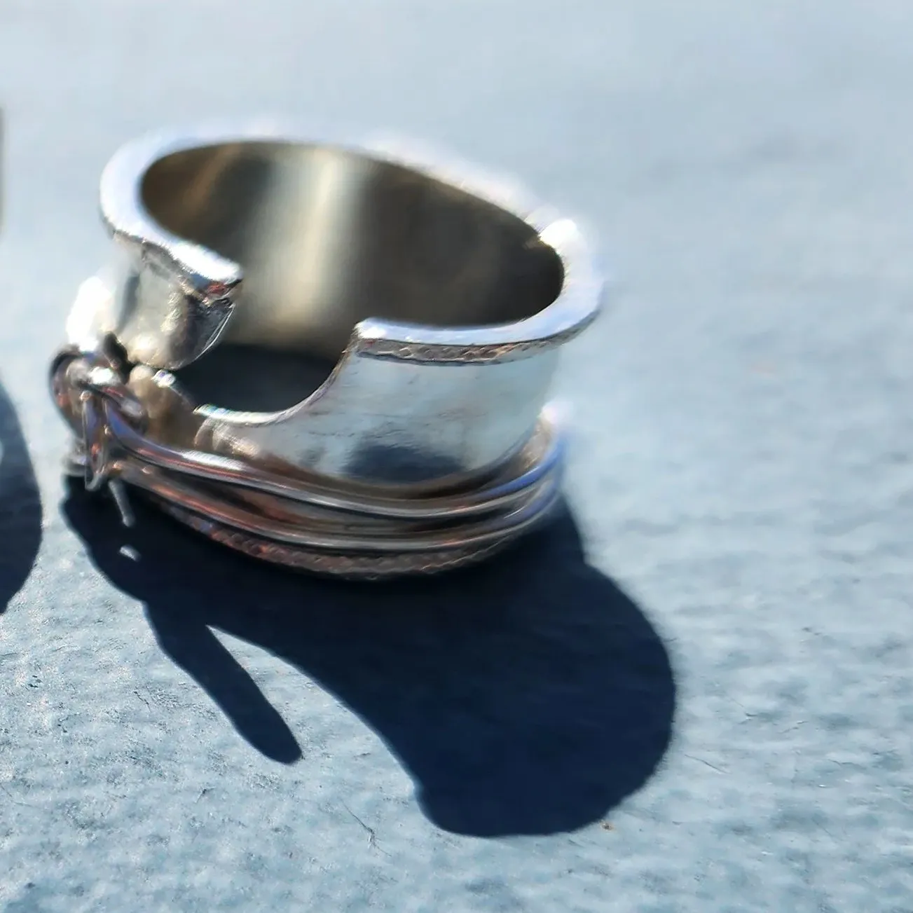Handmade .925 Sterling Silver Spinner Ring – Double Love Knot Design, Bold & Unforgettable