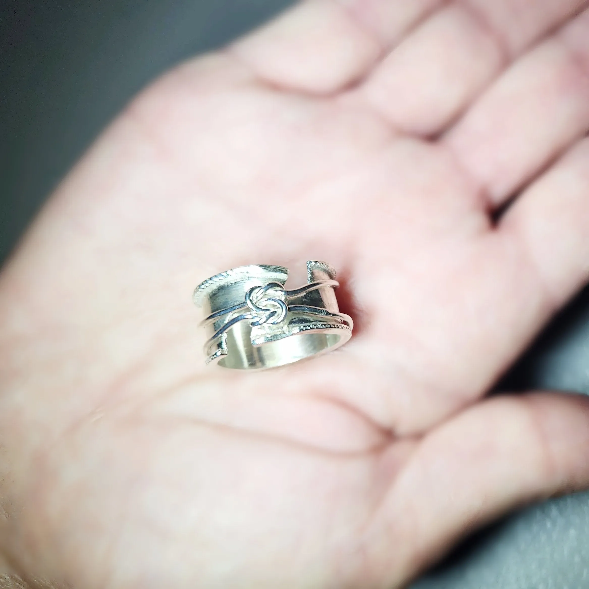Handmade .925 Sterling Silver Spinner Ring – Double Love Knot Design, Bold & Unforgettable