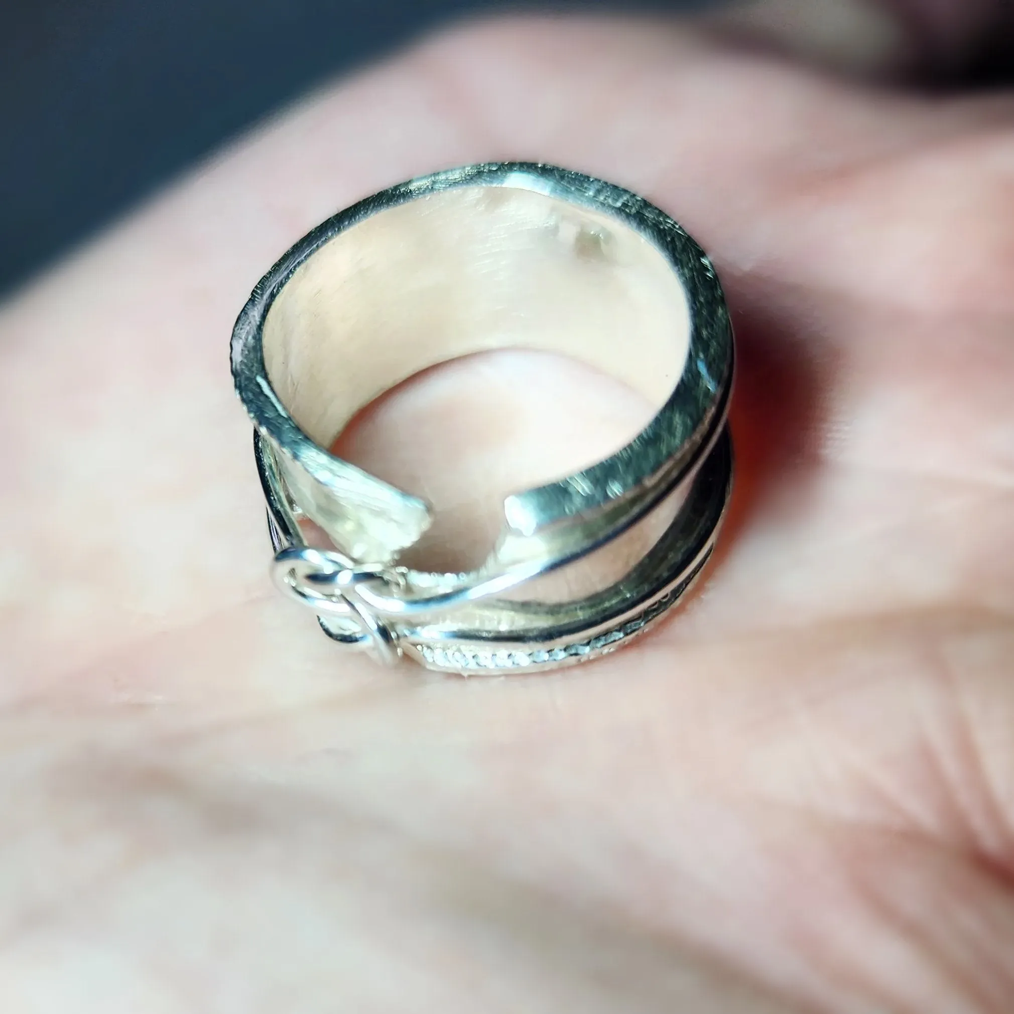 Handmade .925 Sterling Silver Spinner Ring – Double Love Knot Design, Bold & Unforgettable