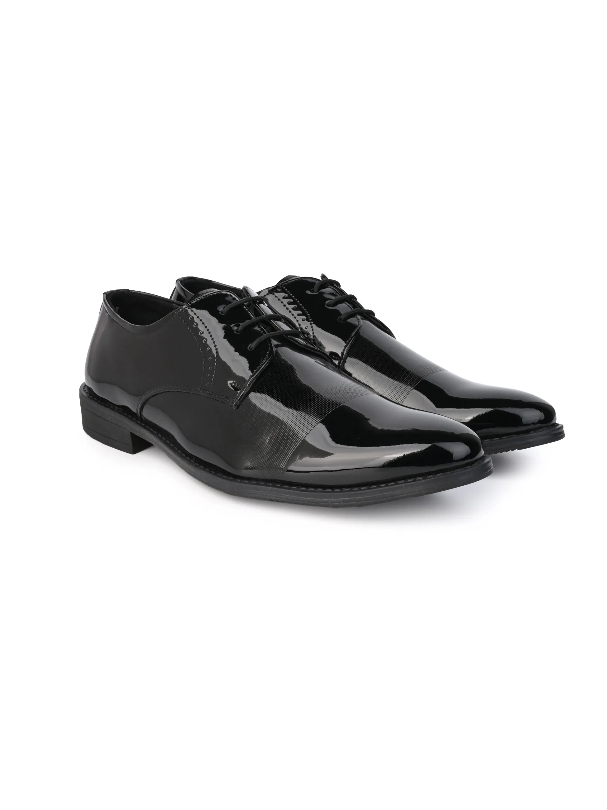 Hydes and Hues Men Round-Toe Derbys Black