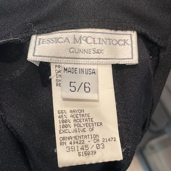 Jessica McClintock Gunne Sax Formal Long Sleeveless Dress