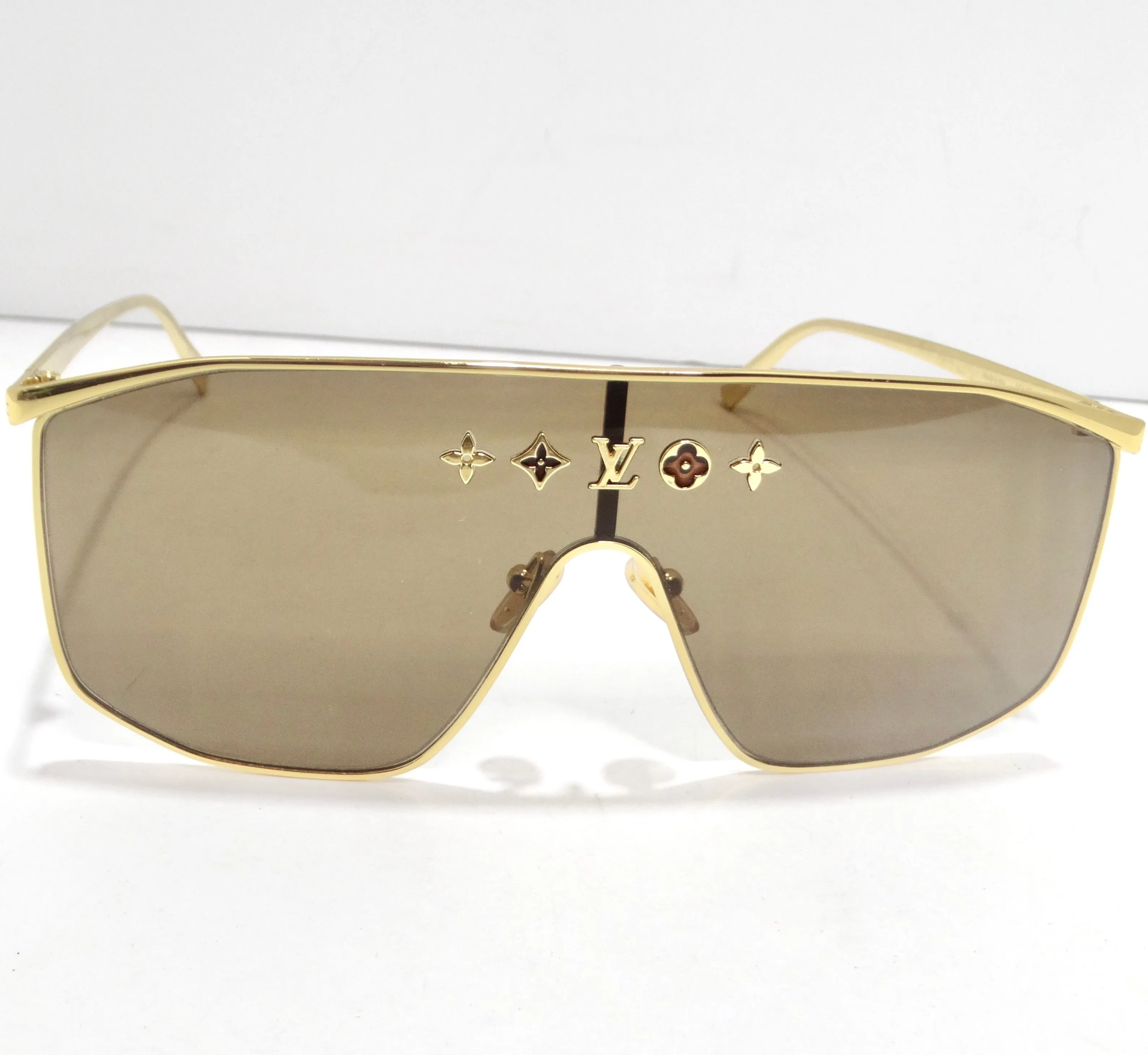 Louis Vuitton Metal LV Golden Mask Sunglasses Gold