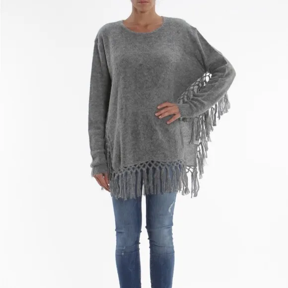 Mes Demoiselles x Revolve Aya Sweater Poncho size 1 cream