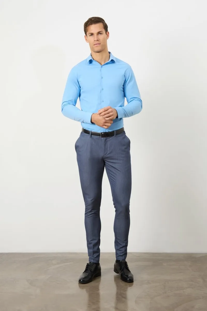 Muscle Fit Dress Shirt in Mid Blue