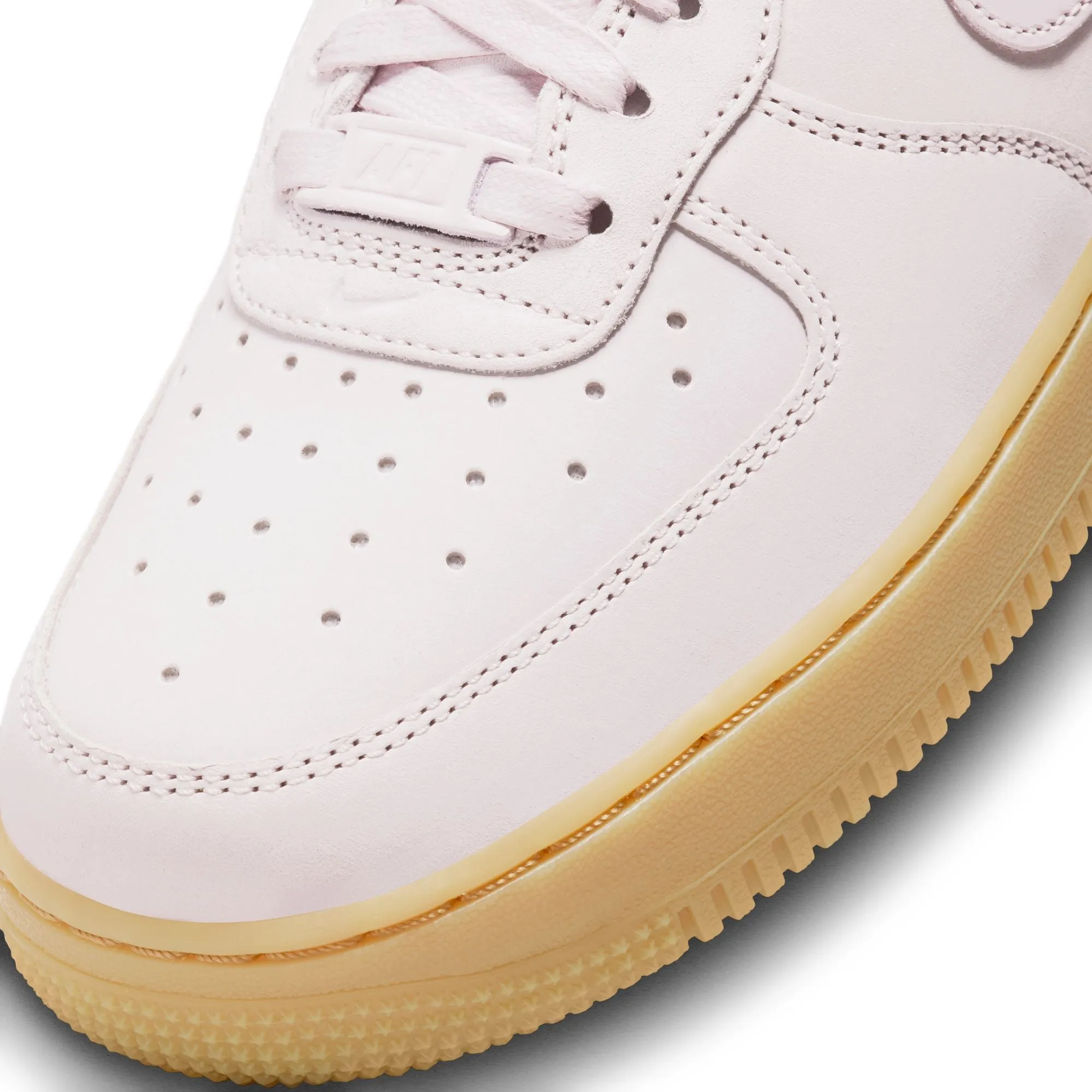 NIKE AIR FORCE 1 PREMIUM