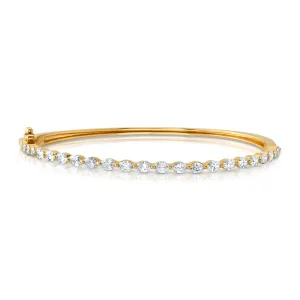 OVAL DIAMOND BANGLE, 14kt GOLD