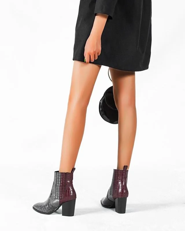 Pointed Toe Chelsea Boots - Burgundy