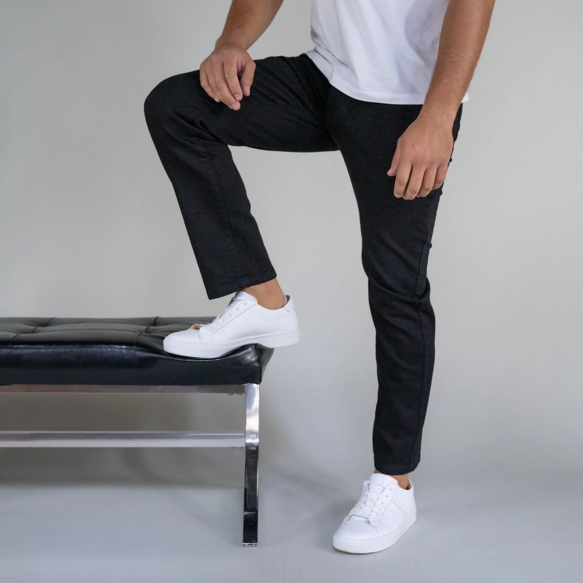 Premium Italian Denim Skinny Fit - Black