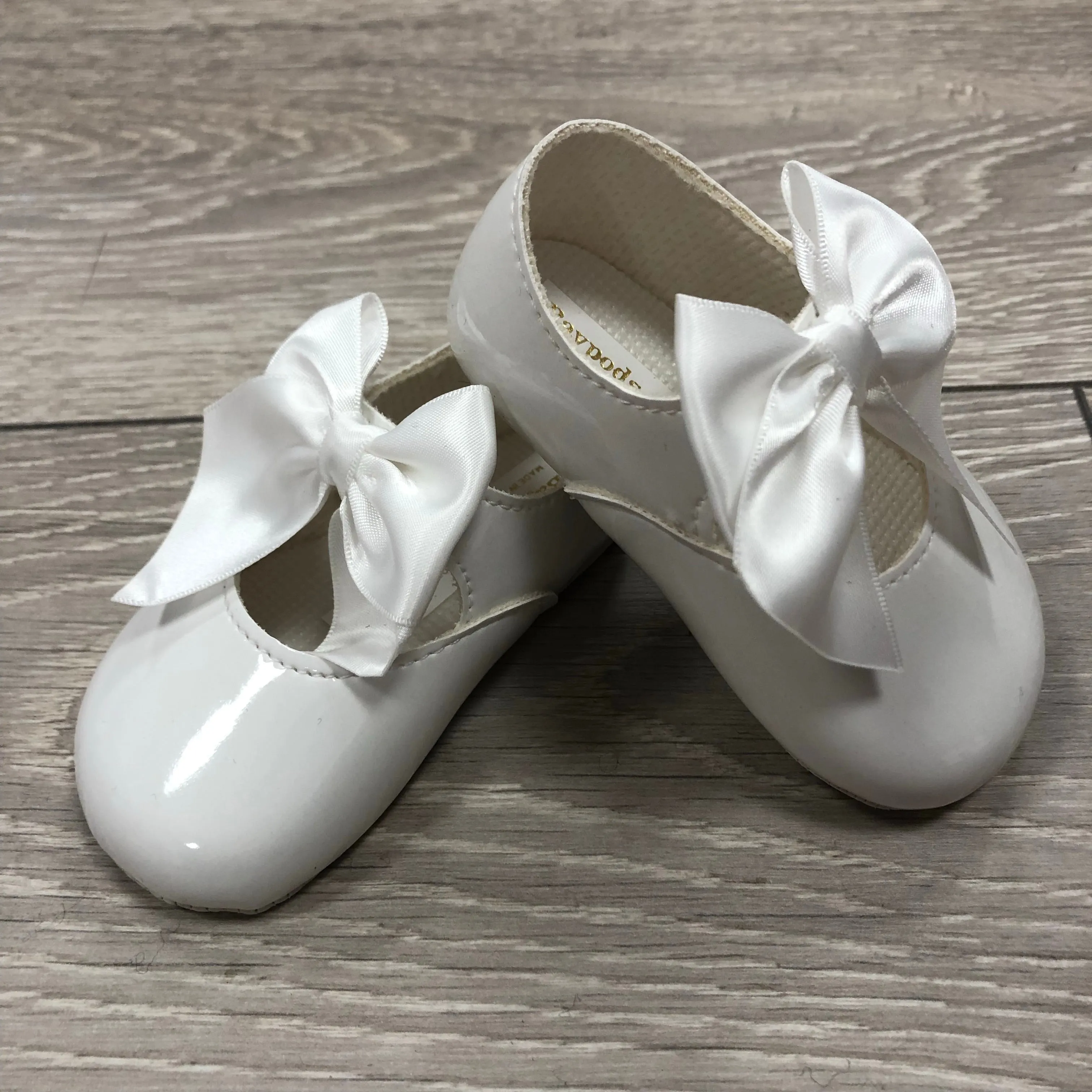 "Amelia" Soft Sole Bow Shoes