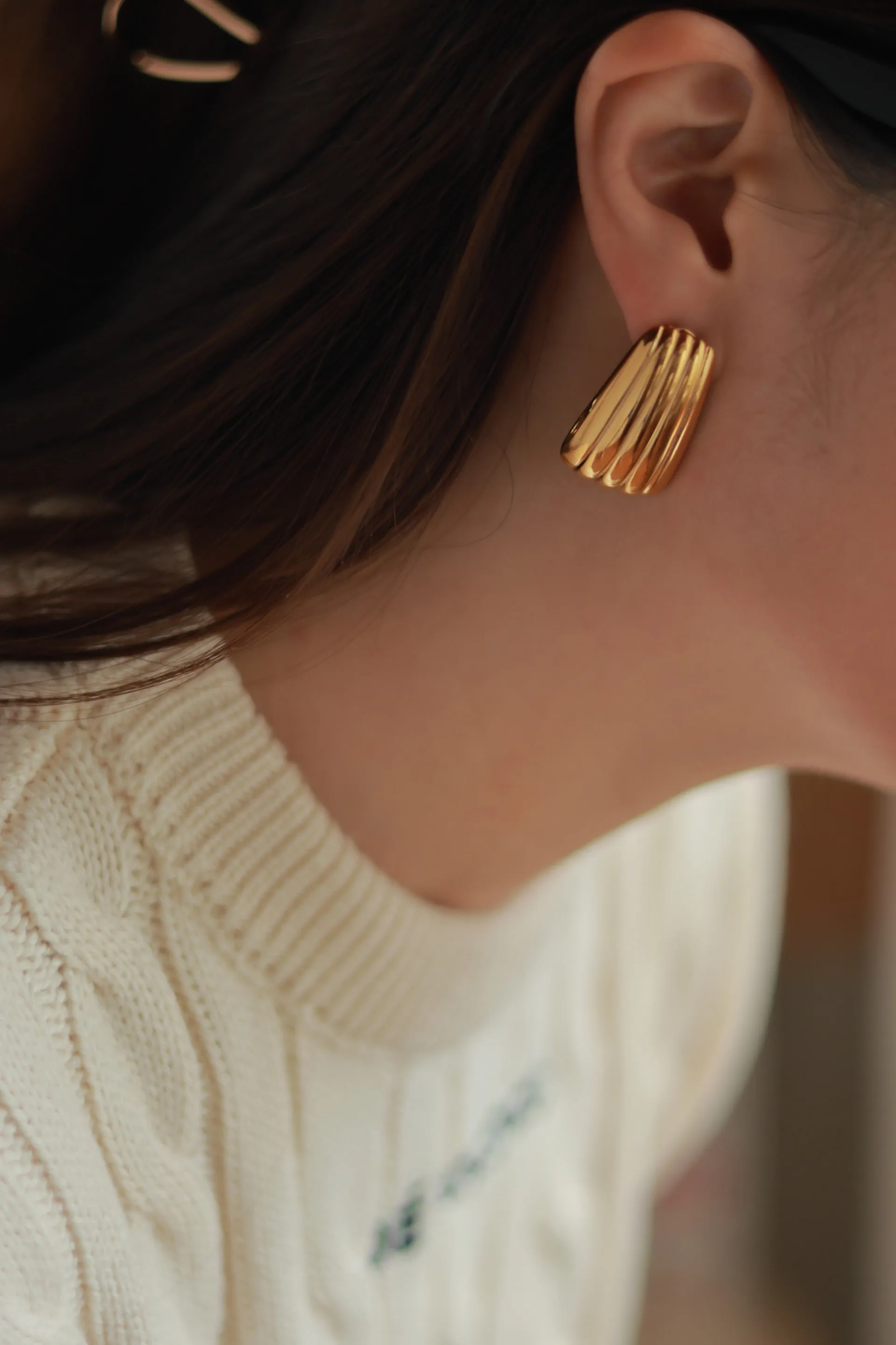 Ribbed Rectangle Studs