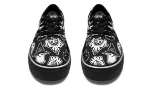Spooky Ghost Classic Shoes