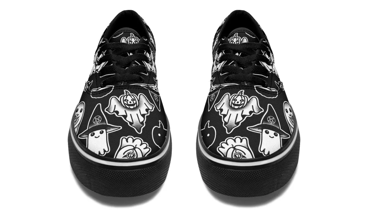 Spooky Ghost Classic Shoes