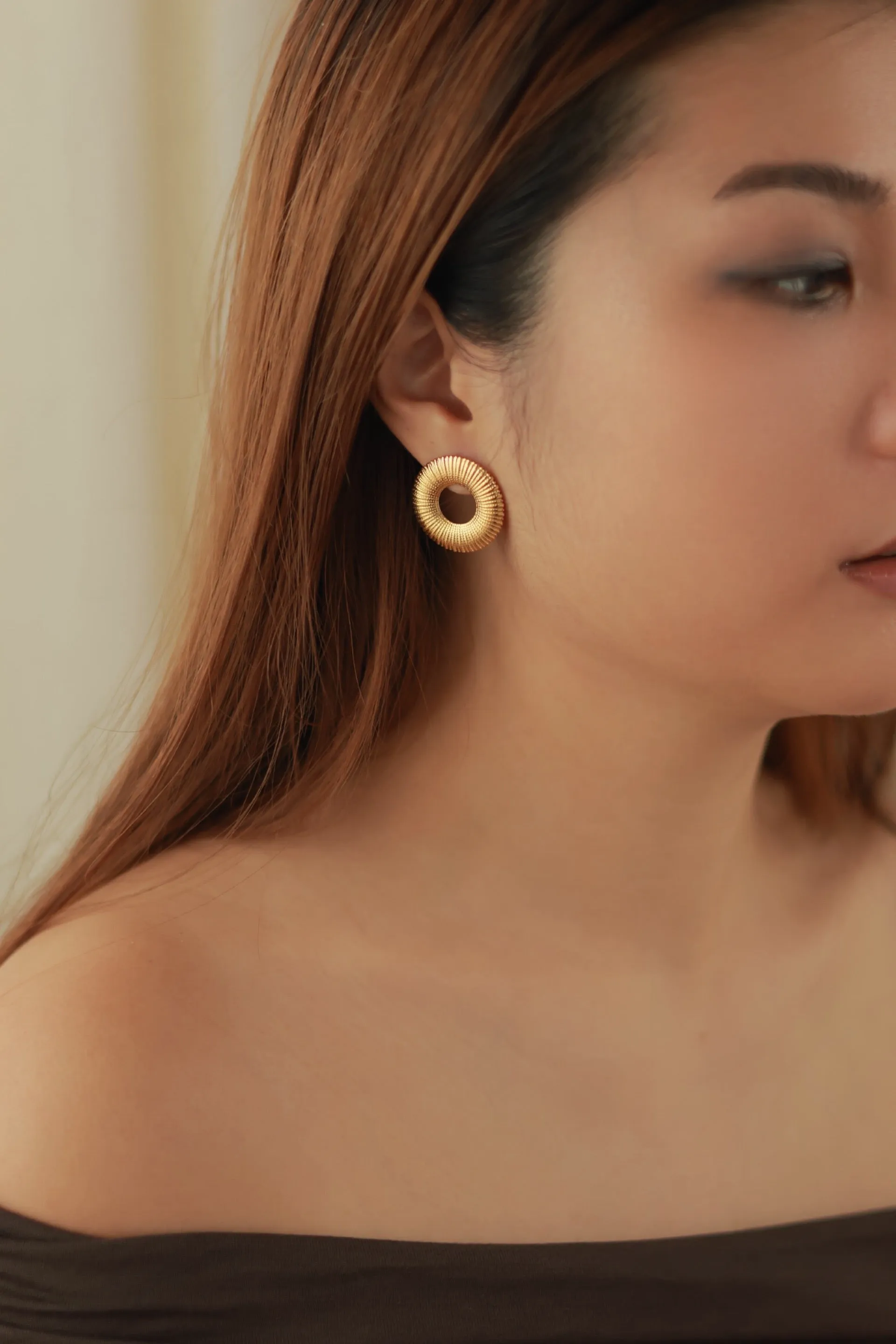 Sunbeam Circle Earrings