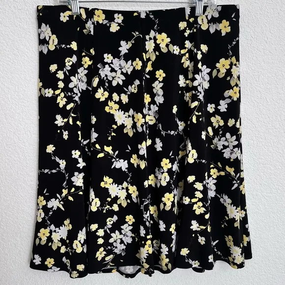 TanJay Black Floral Print Skirt Set Short Cap Sleeve Top &amp; Skirt 1X