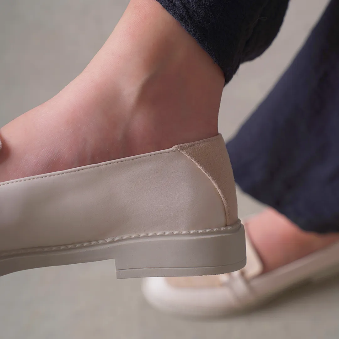 Timeless Elegance Loafers -beige