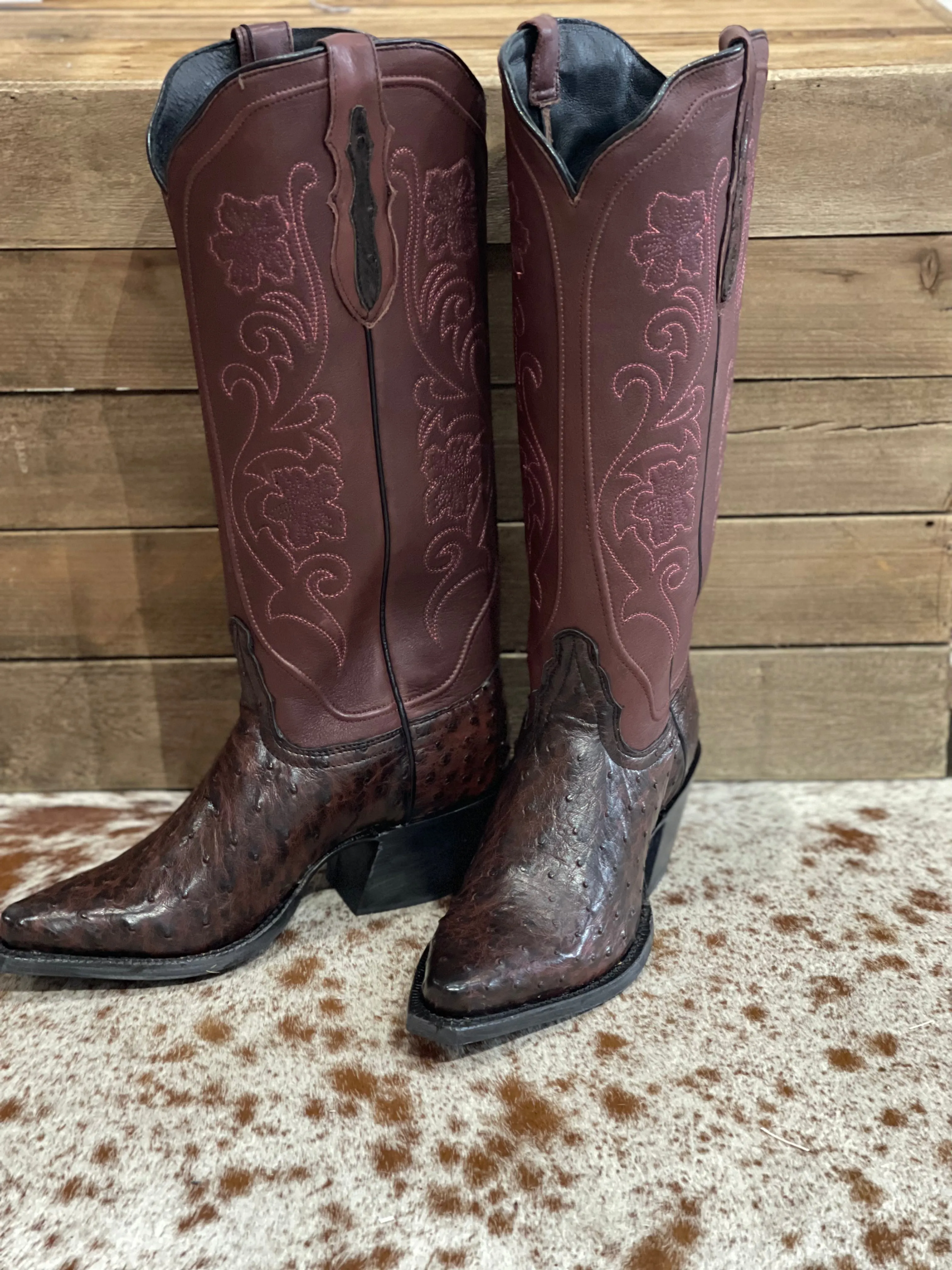 Tony Lama Ines Full Quill Narrow Square Boots