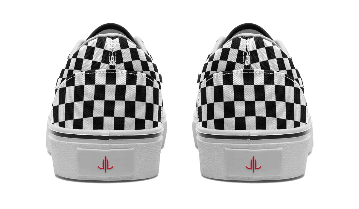 Vampire Bat Checkered Classic Shoes