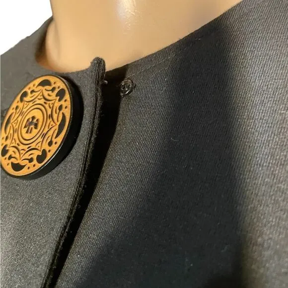 Vintage Coldwater Creek Blazer Career Formal Big Wood Buttons Stretch Top Gray